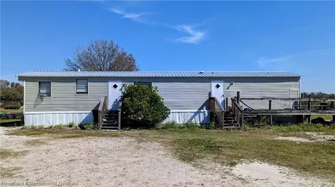 476 N Barlow Rd, Wauchula, FL 33873