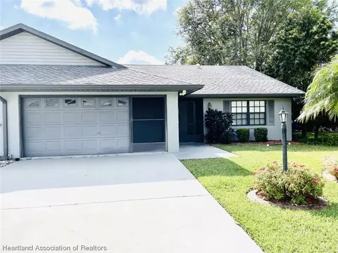 1745 W Orangewood Ln, Avon Park, FL 33825