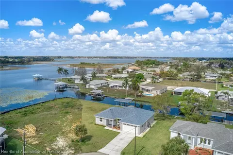 125 Daisy Ln, Lake Placid, FL 33852
