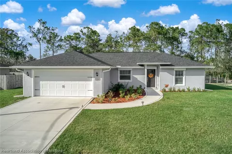 4500 Sunbeam St, Sebring, FL 33872