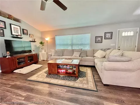 4316 Mandarin Rd, Sebring, FL 33875 photo 3