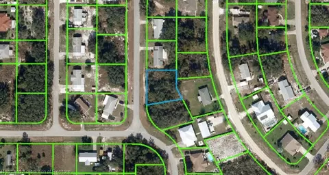 2128 N Cochrane Rd, Avon Park, FL 33825