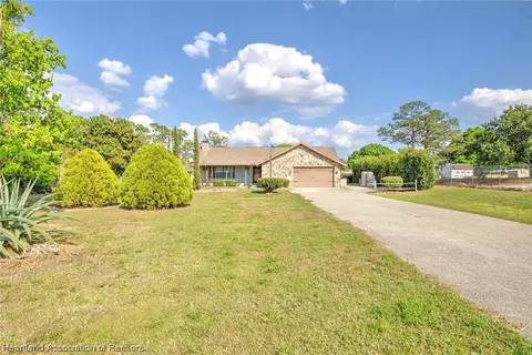 900 Sunset Ct, Sebring, FL 33870