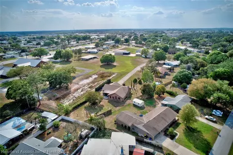 900 Sunset Ct, Sebring, FL 33870 photo 32