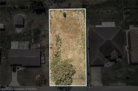 228 Robin Ave, Sebring, FL 33870 photo 10
