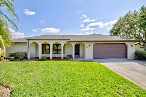 3902 Sunrise Dr, Sebring, FL 33872