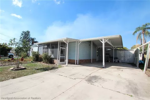 3311 SE 28th St, Okeechobee, FL 34974 photo 2