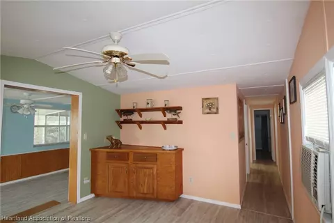 1158 8th St, Okeechobee, FL 34974 photo 2