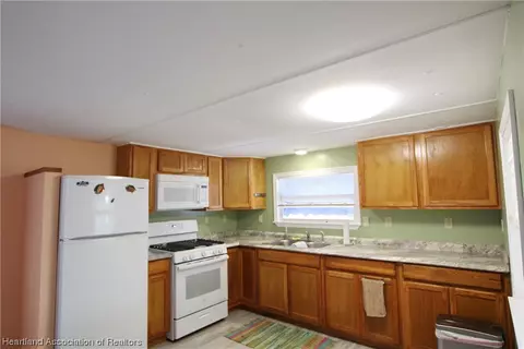 1158 8th St, Okeechobee, FL 34974 photo 4