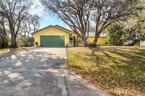 1711 N Morningside Rd, Avon Park, FL 33825