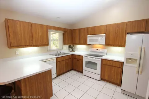 1817 Sentinel Point Rd, Sebring, FL 33875 photo 11