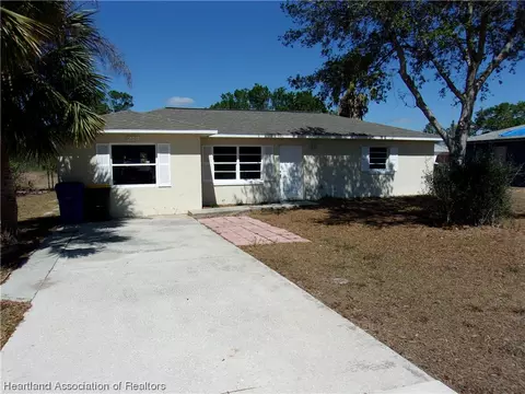 214 Washington Blvd, Lake Placid, FL 33852