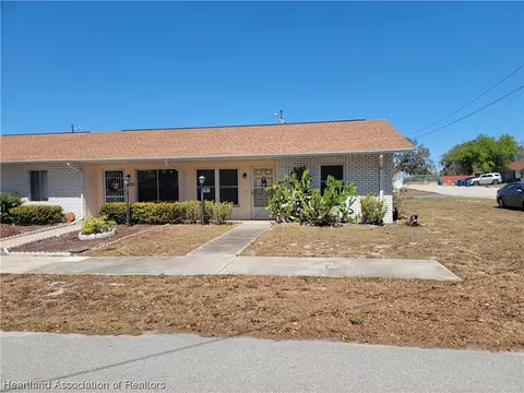 3136 Spinks Rd, Sebring, FL 33870 photo 2