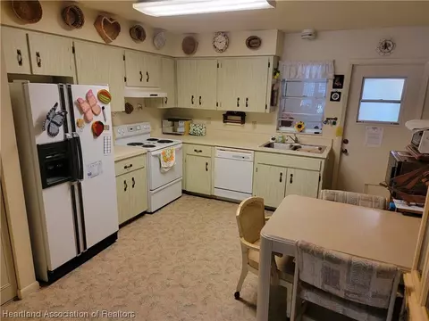 3136 Spinks Rd, Sebring, FL 33870 photo 3