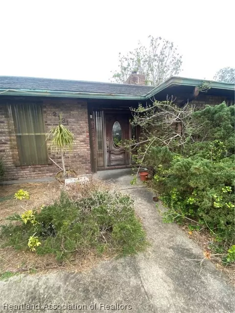 2131 NE 54th Trl, Okeechobee, FL 34972 photo 2
