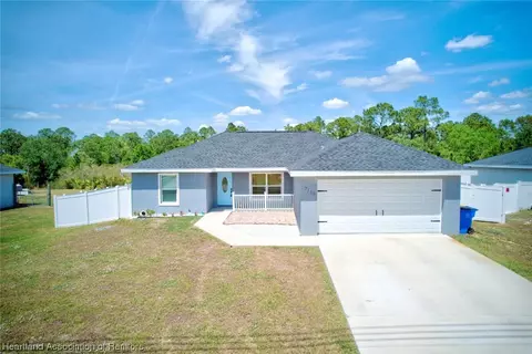 7110 Granada Blvd, Sebring, FL 33872