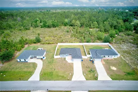 7110 Granada Blvd, Sebring, FL 33872 photo 4