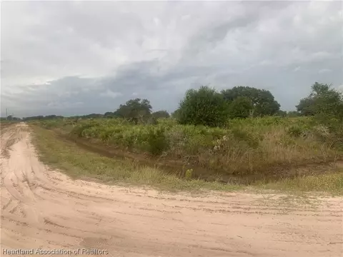 20017 NW 254 St, Okeechobee, FL 34972