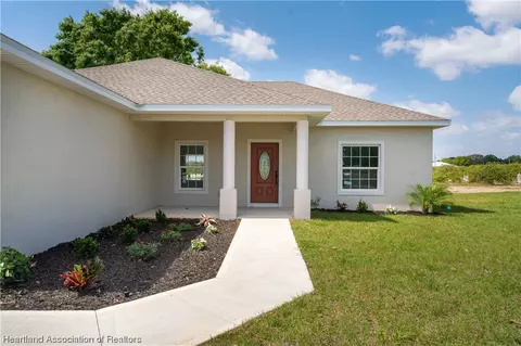 605 S Palmdale Ave, Avon Park, FL 33825