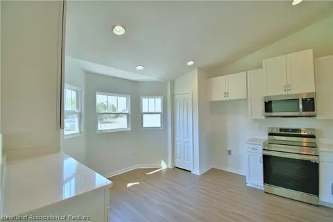 31 Deer Rd, Frostproof, FL 33843 photo 11