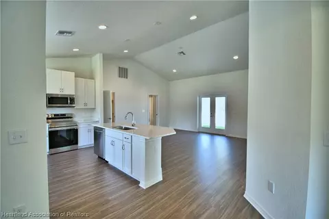 31 Deer Rd, Frostproof, FL 33843 photo 6