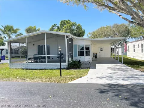 312 Woodbine Dr, Sebring, FL 33870