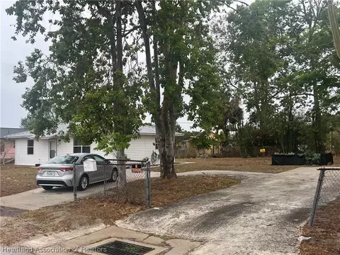 608 Bowman Ave, Sebring, FL 33870 photo 2