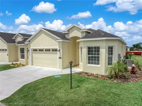 35159 Daily Dr, Sebring, FL 33872 photo 2