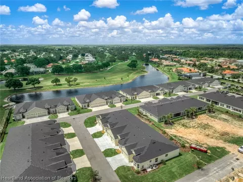 35159 Daily Dr, Sebring, FL 33872 photo 4