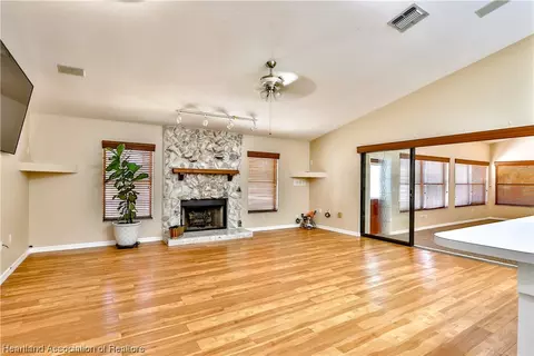 1802 Queen Ave, Sebring, FL 33875 photo 6