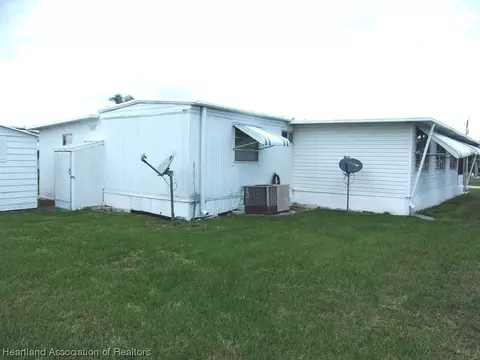 1951 E Robin Ave, Sebring, FL 33870 photo 3
