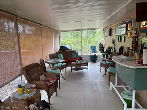405 Lemans Dr, Sebring, FL 33872 photo 9