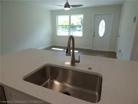 1008 SW 2nd St, Okeechobee, FL 34974 photo 8