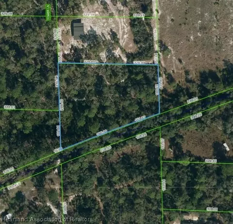 500 Tower Ln, Sebring, FL 33875