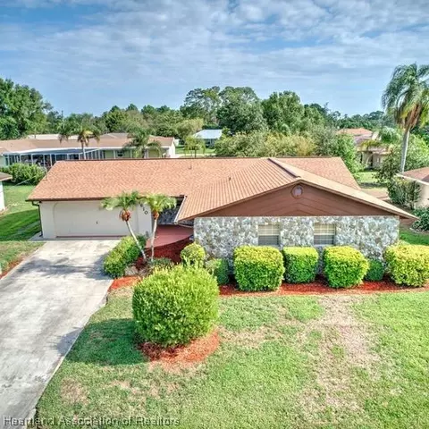 1610 Carrington Ave, Sebring, FL 33875
