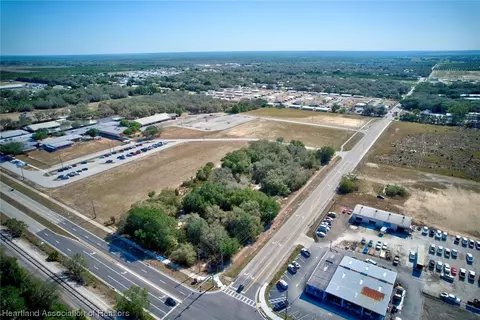 1558 Sebring Pkwy, Sebring, FL 33870