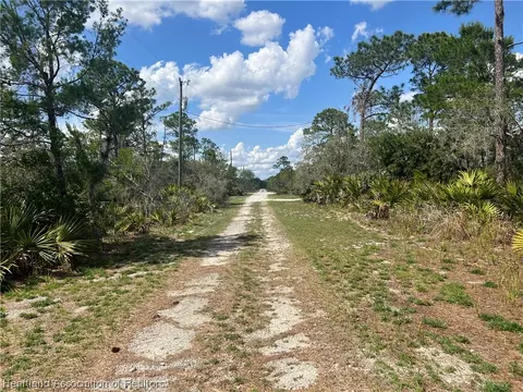 10711 E Greenside Way E, Sebring, FL 33875 photo 7