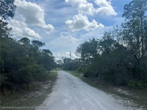 10618 Greenside Way E, Sebring, FL 33875 photo 3
