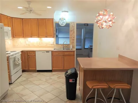 3120 Spinks Rd, Sebring, FL 33870 photo 4