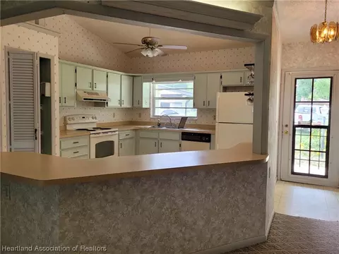 1929 Elf Dr, Sebring, FL 33875 photo 2