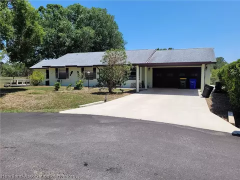 1929 Elf Dr, Sebring, FL 33875