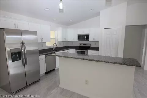 4422 Snapper Dr, Sebring, FL 33870 photo 9