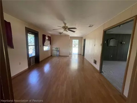 1706 Perdue Dr, Lorida, FL 33857 photo 6