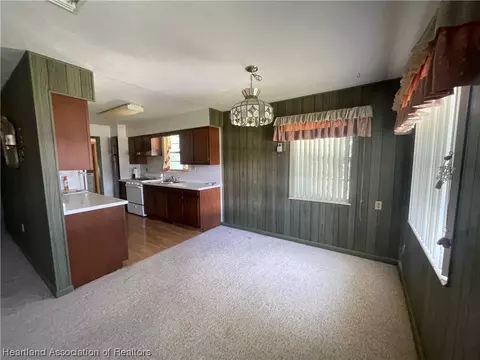 1706 Perdue Dr, Lorida, FL 33857 photo 4