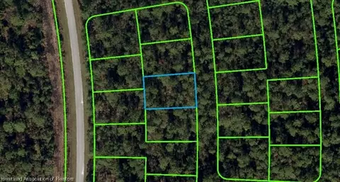 6673 Godiva Dr, Sebring, FL 33872
