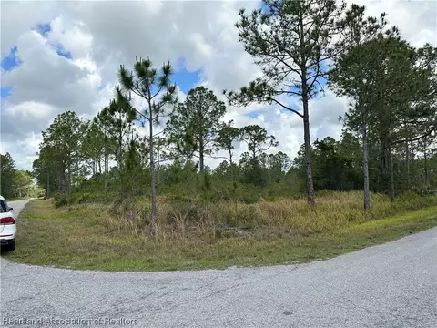 8514 Sanada St, Sebring, FL 33872 photo 2