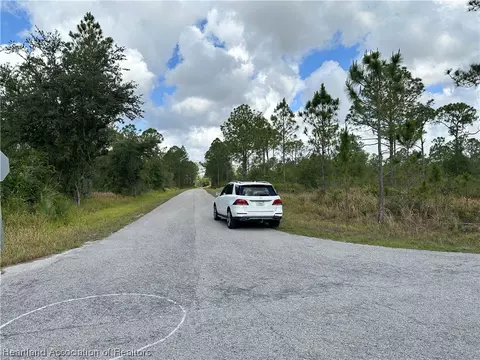 8514 Sanada St, Sebring, FL 33872 photo 6