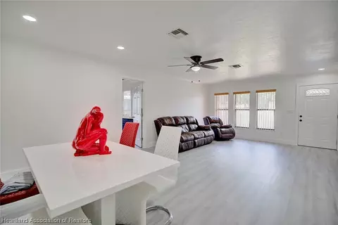 417 Elgin St, Sebring, FL 33875 photo 8