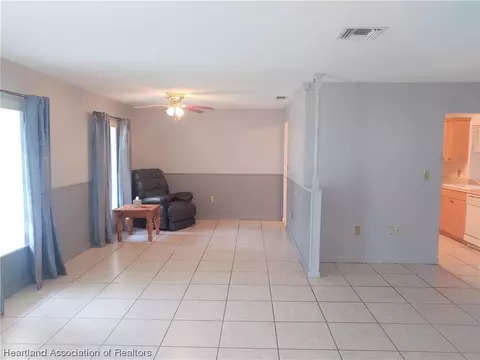 4339 Capri St, Sebring, FL 33872 photo 3