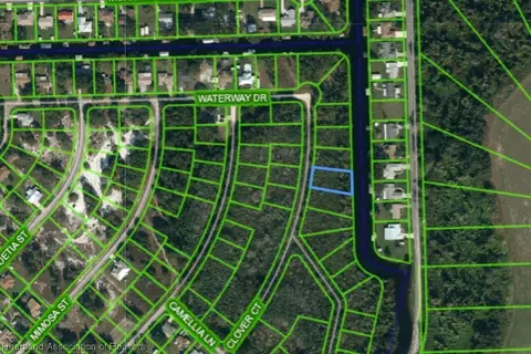 955 Clover Ct, Lake Placid, FL 33852